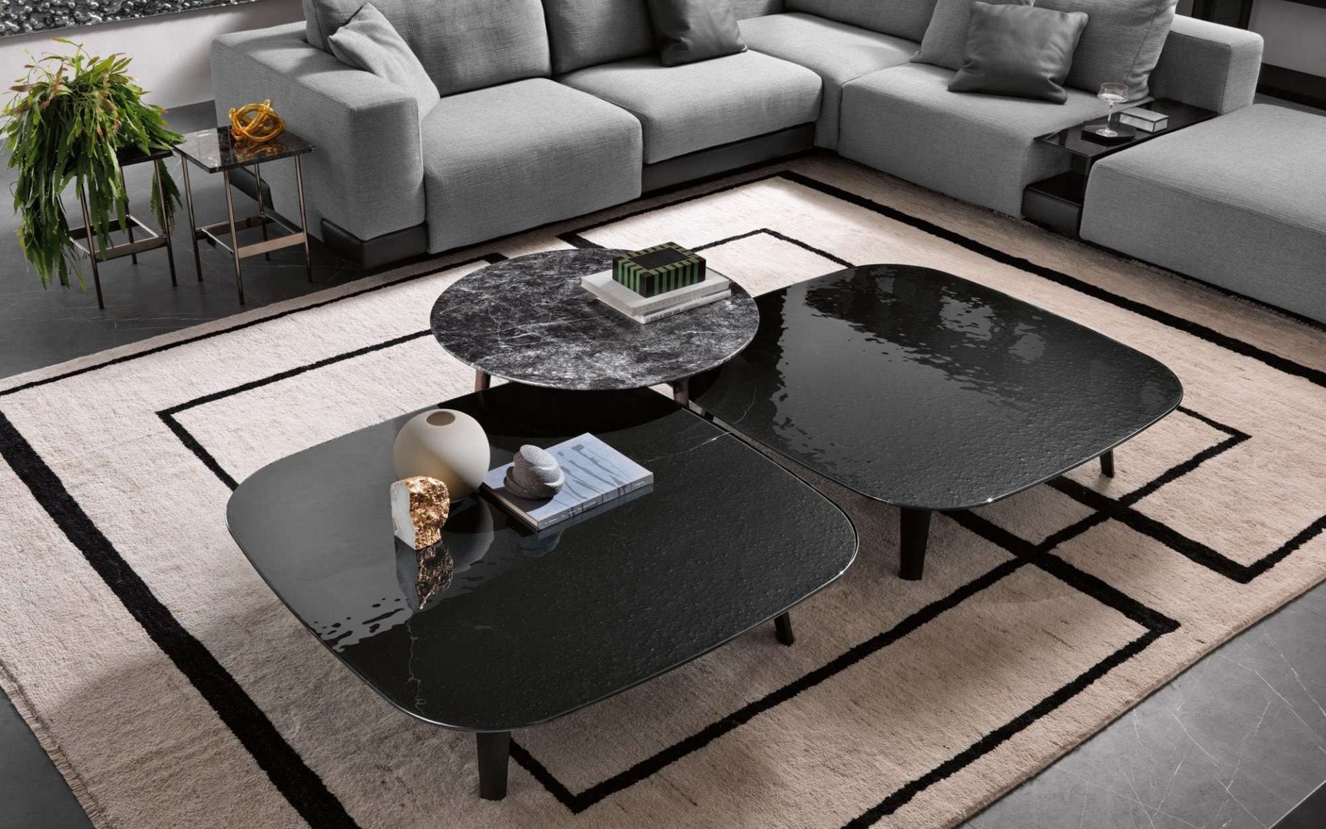 COFFEE AND SIDE TABLES