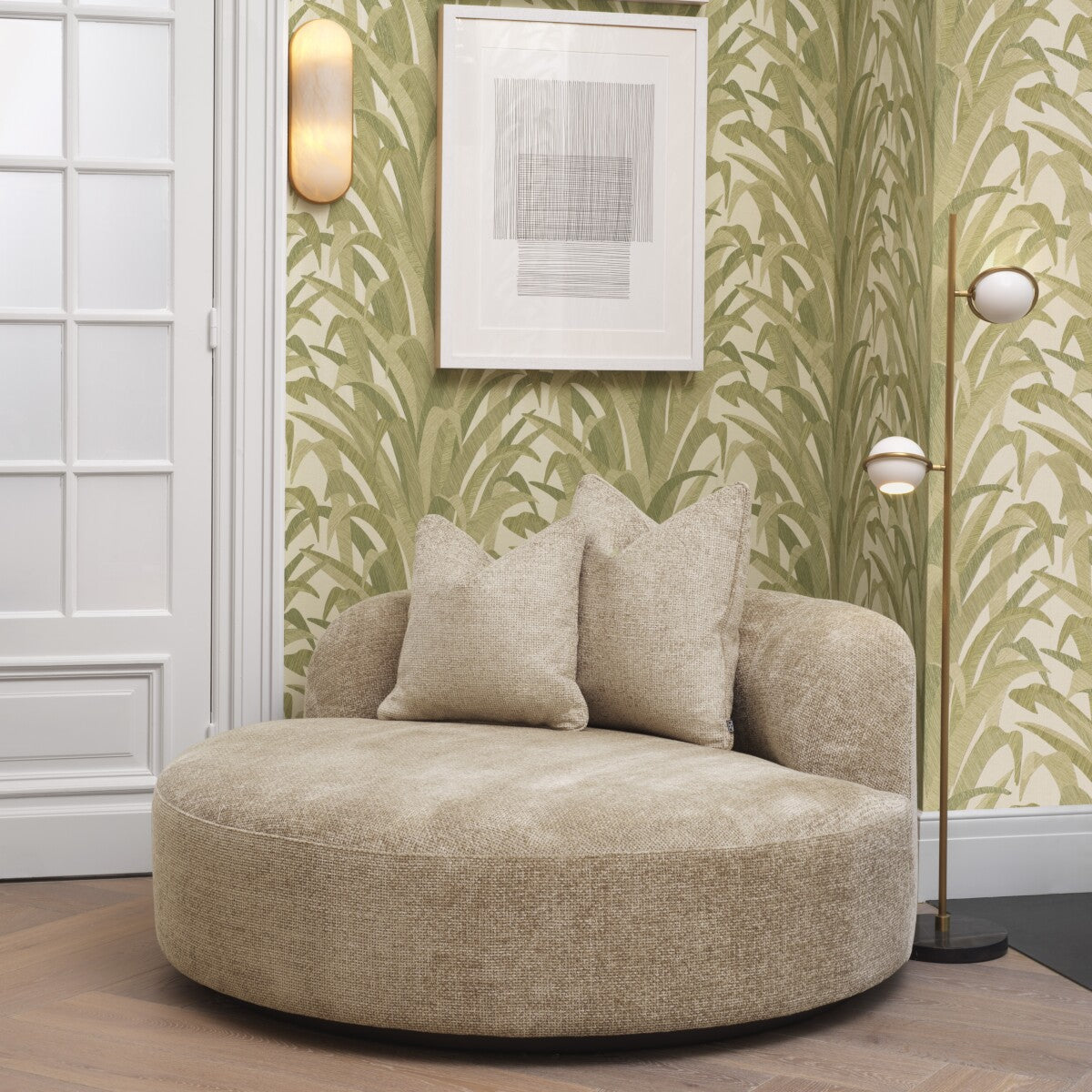 FLOOR LAMP