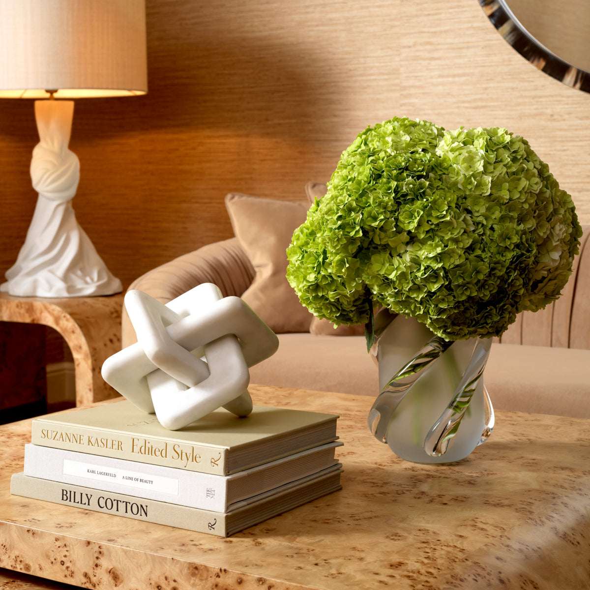 VASES & PLANTERS