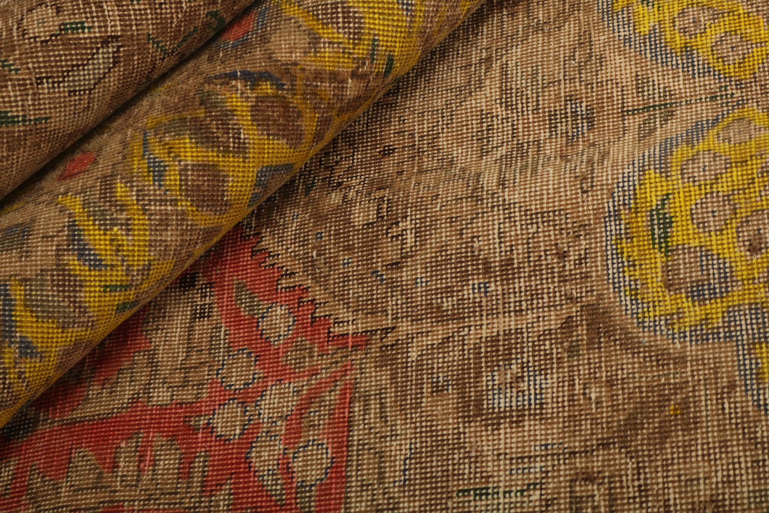 RUGS