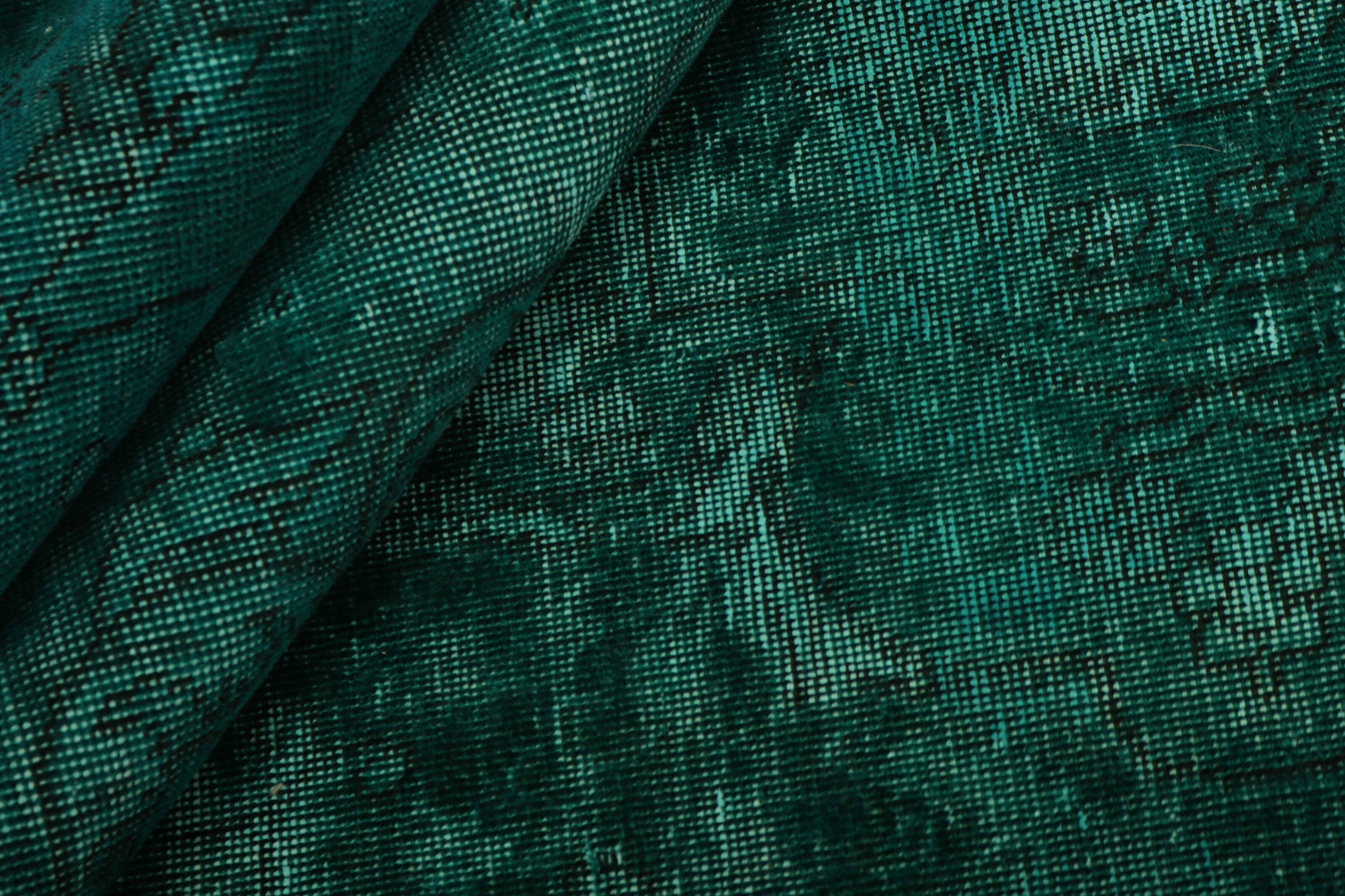 RUGS