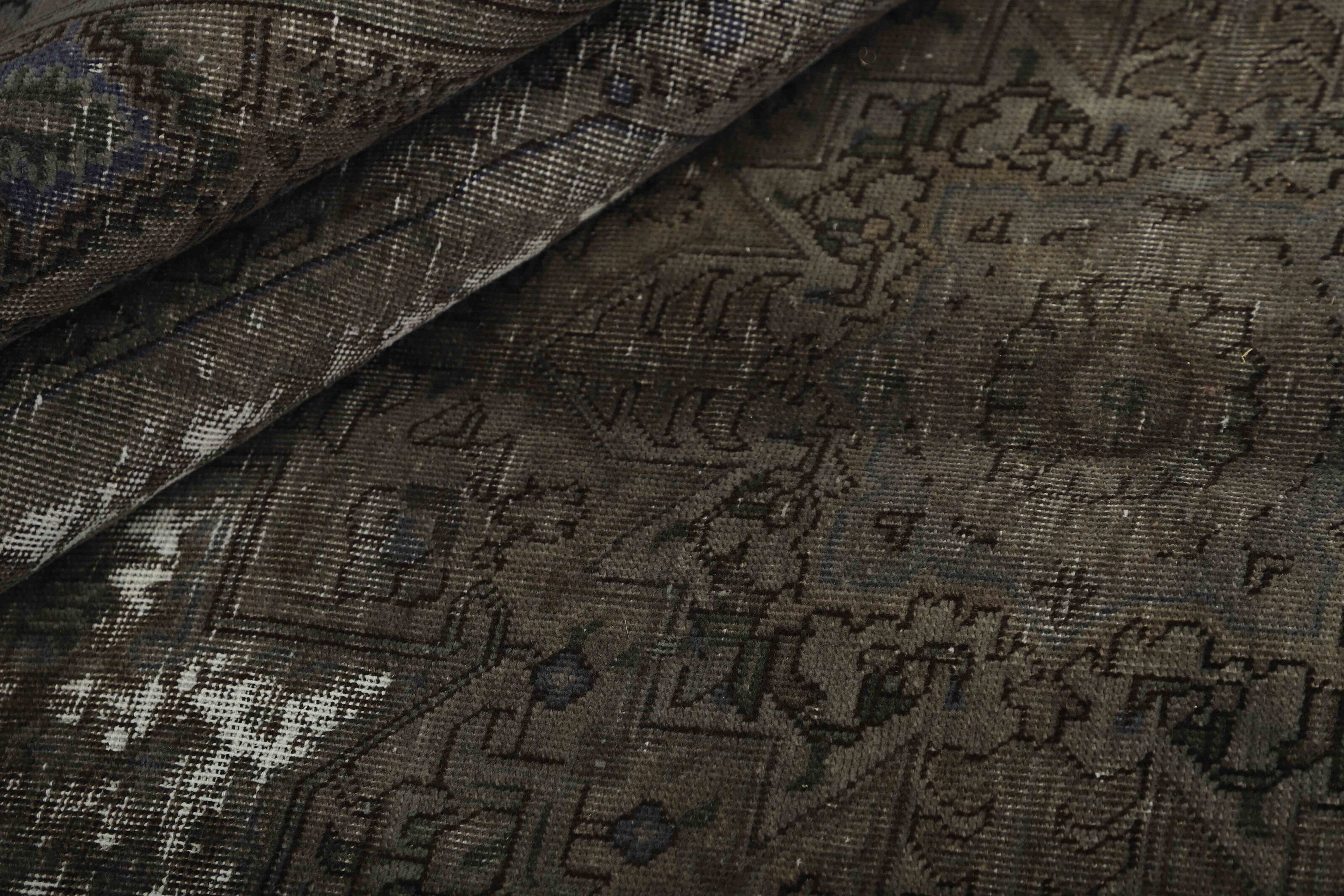 RUGS