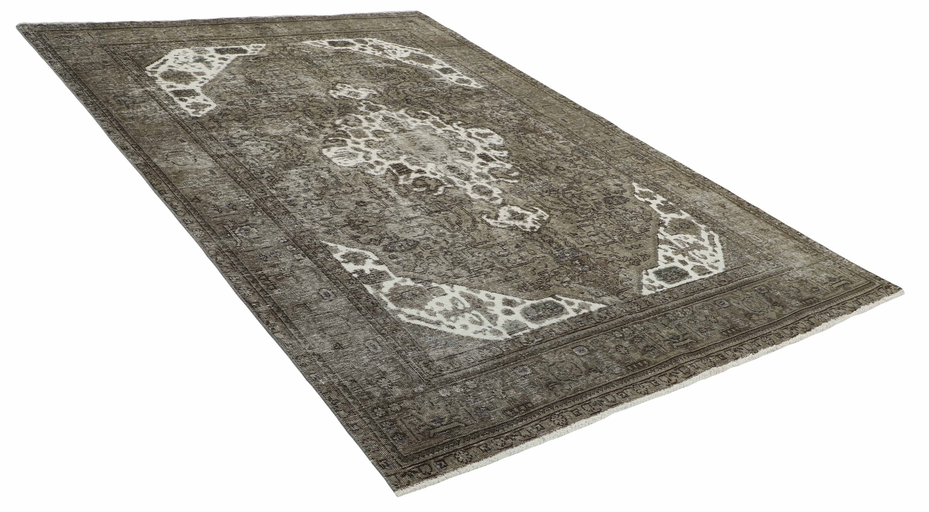 RUGS