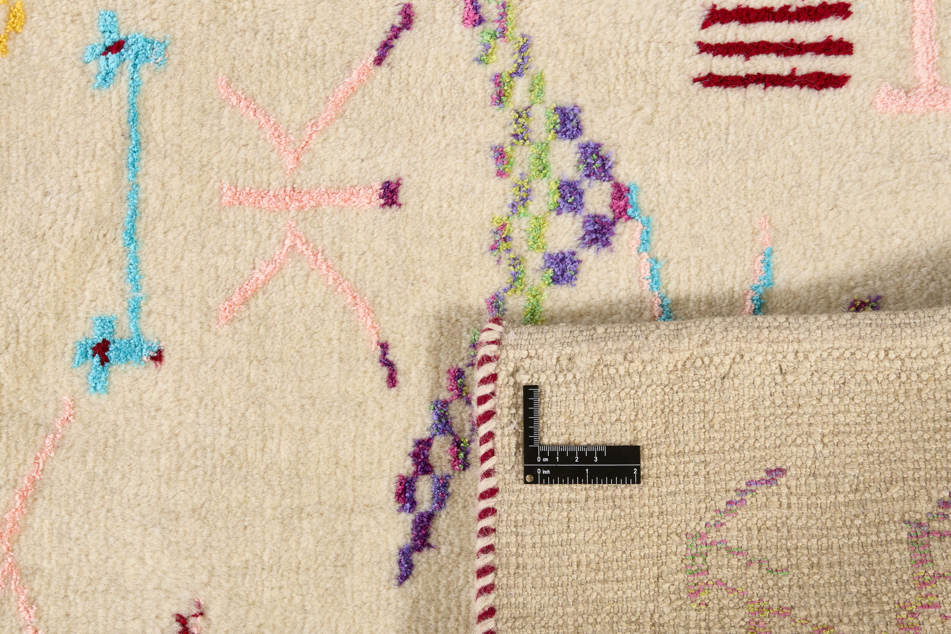 RUGS