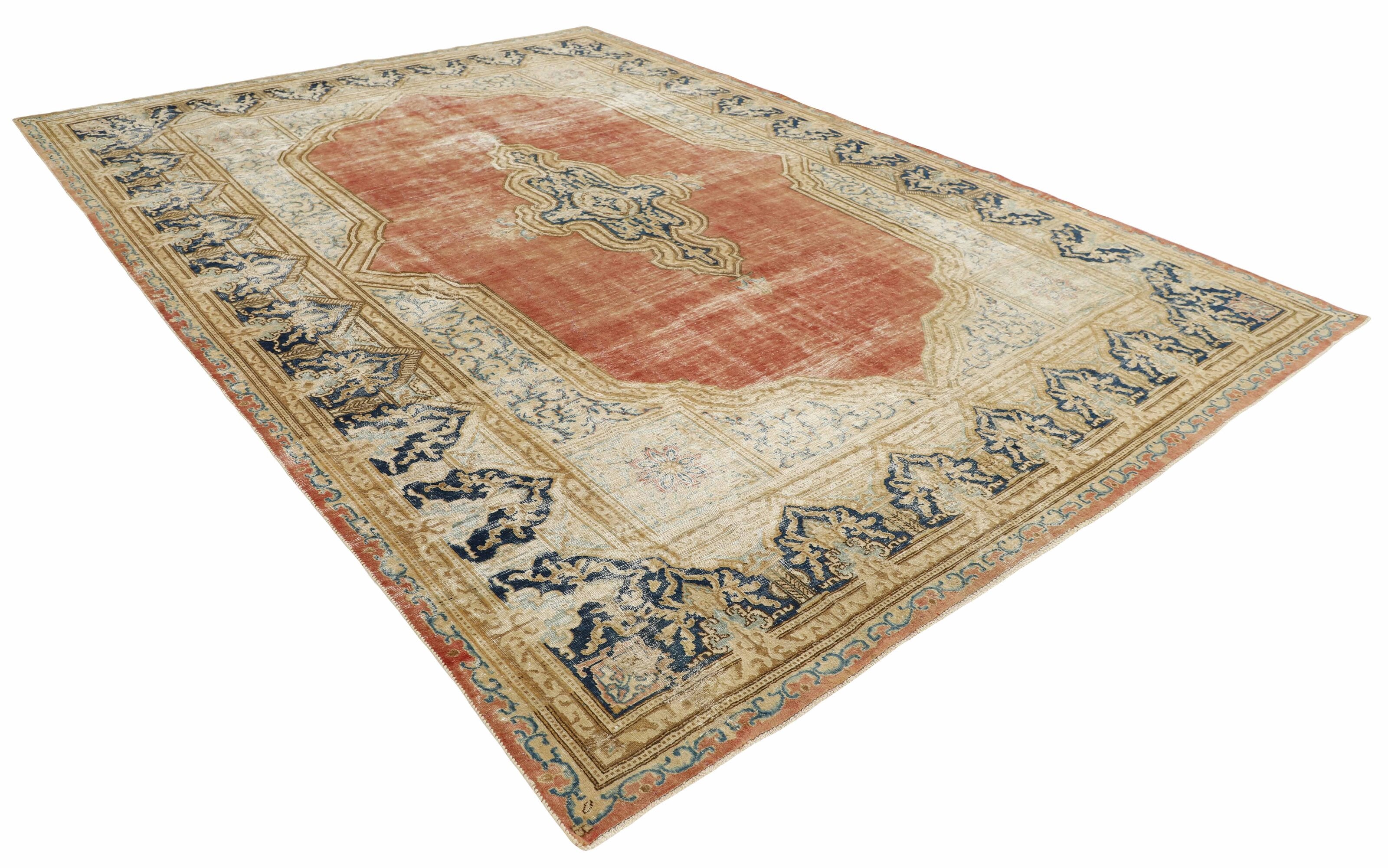 RUGS