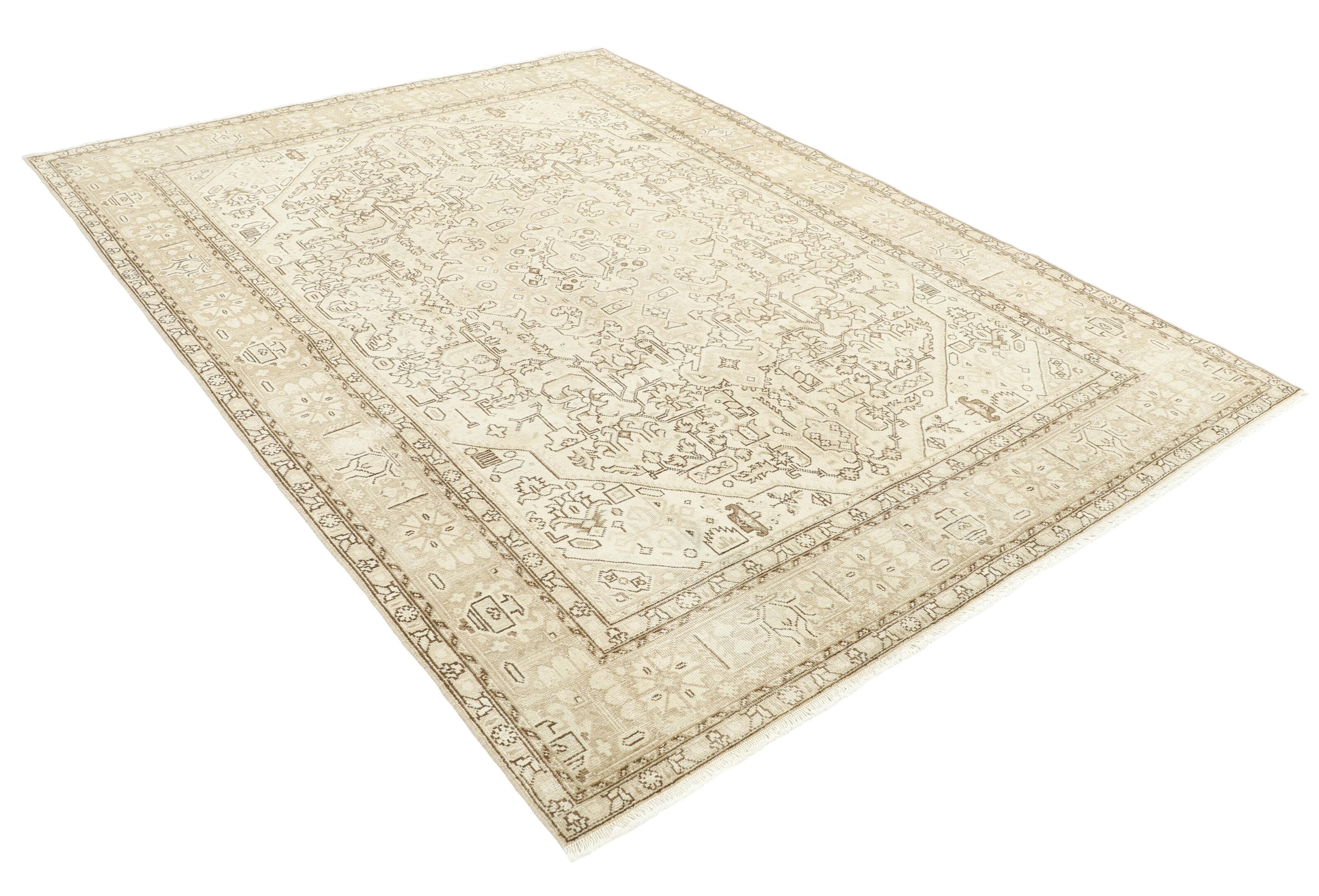 RUGS