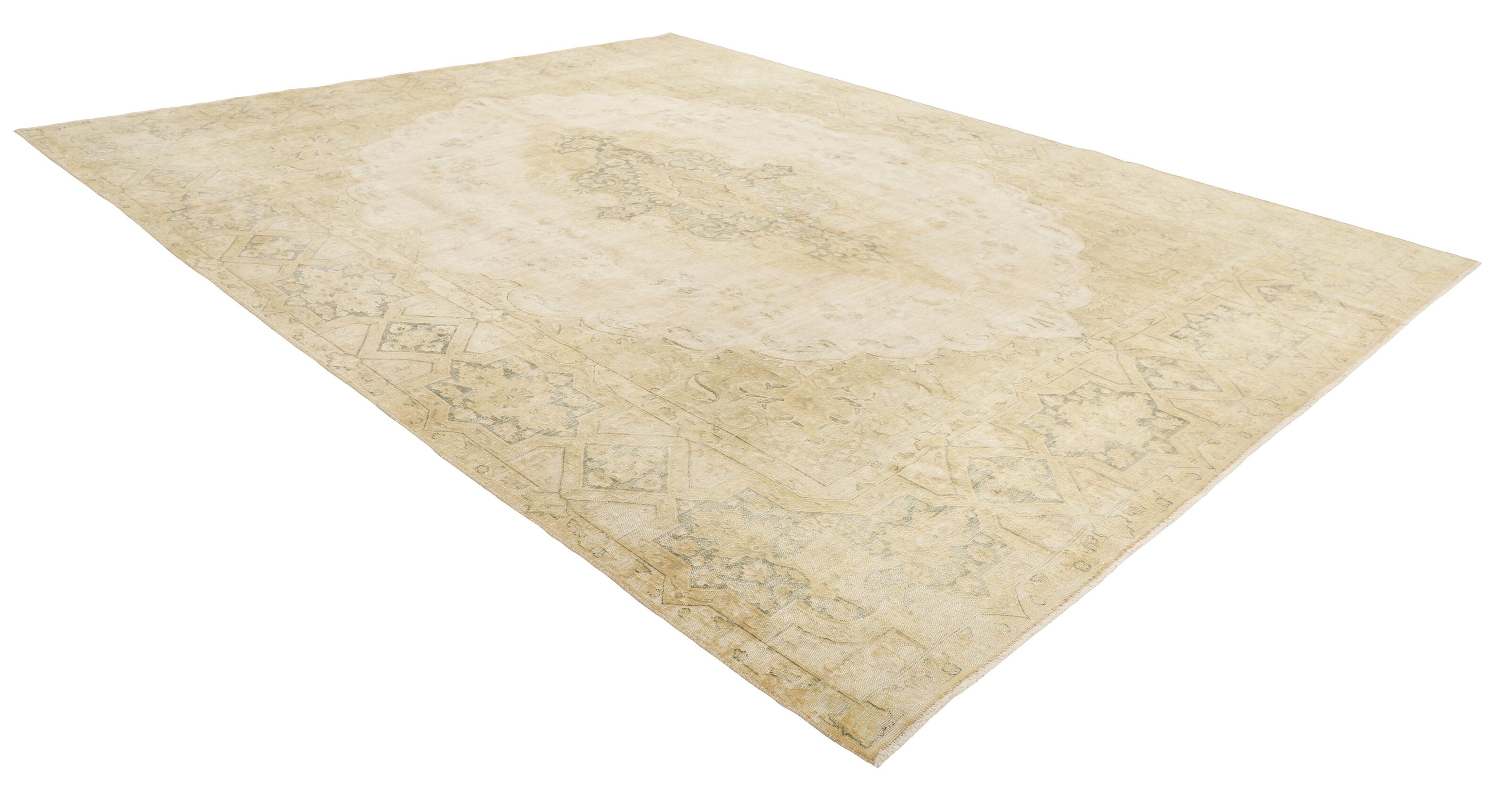 RUGS