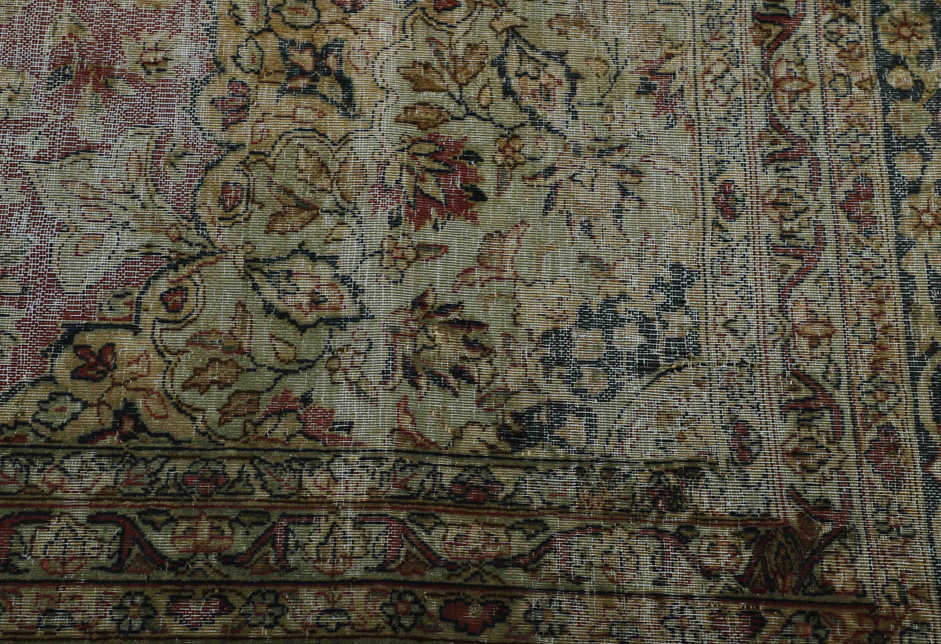 RUGS