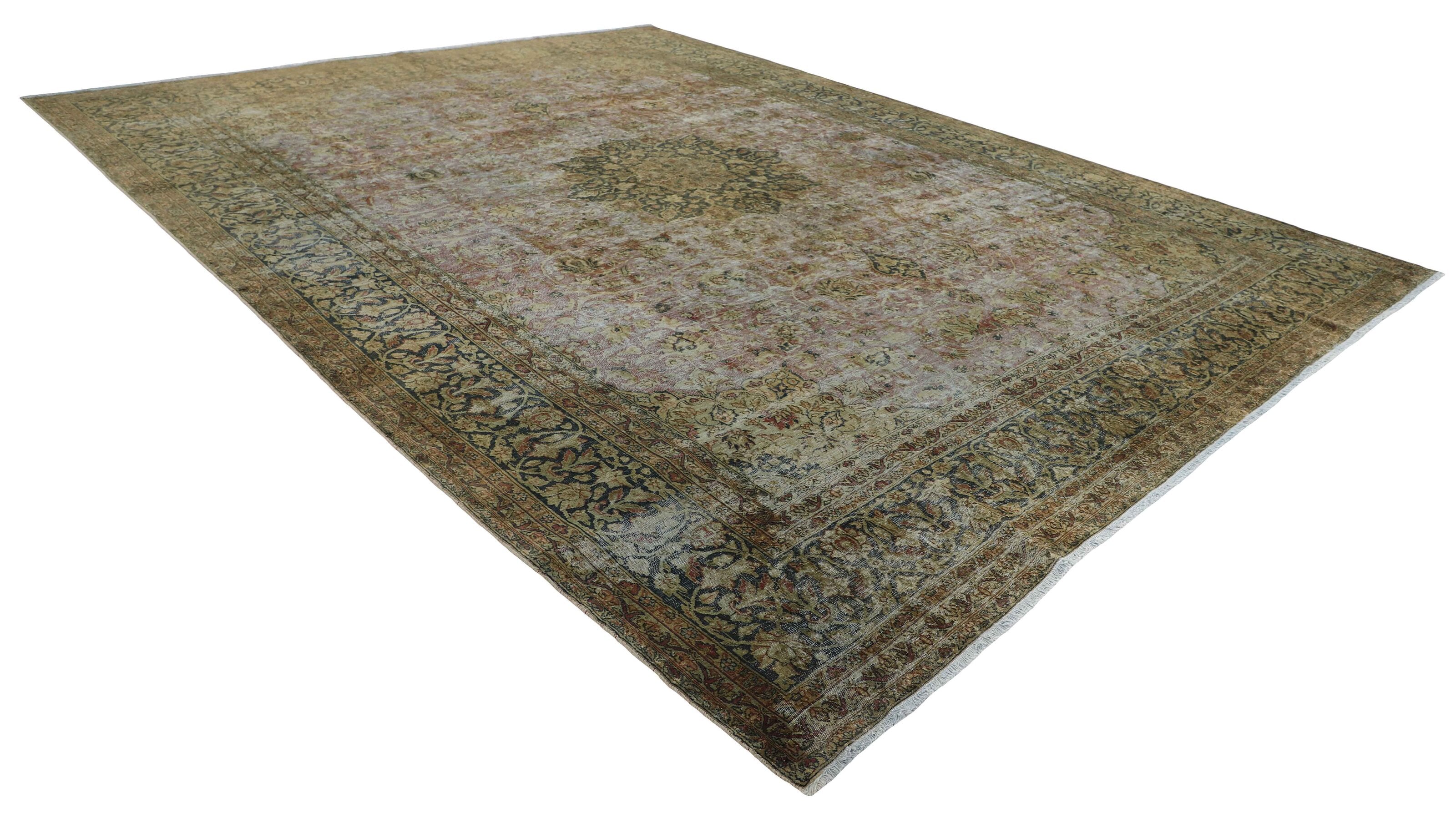 RUGS