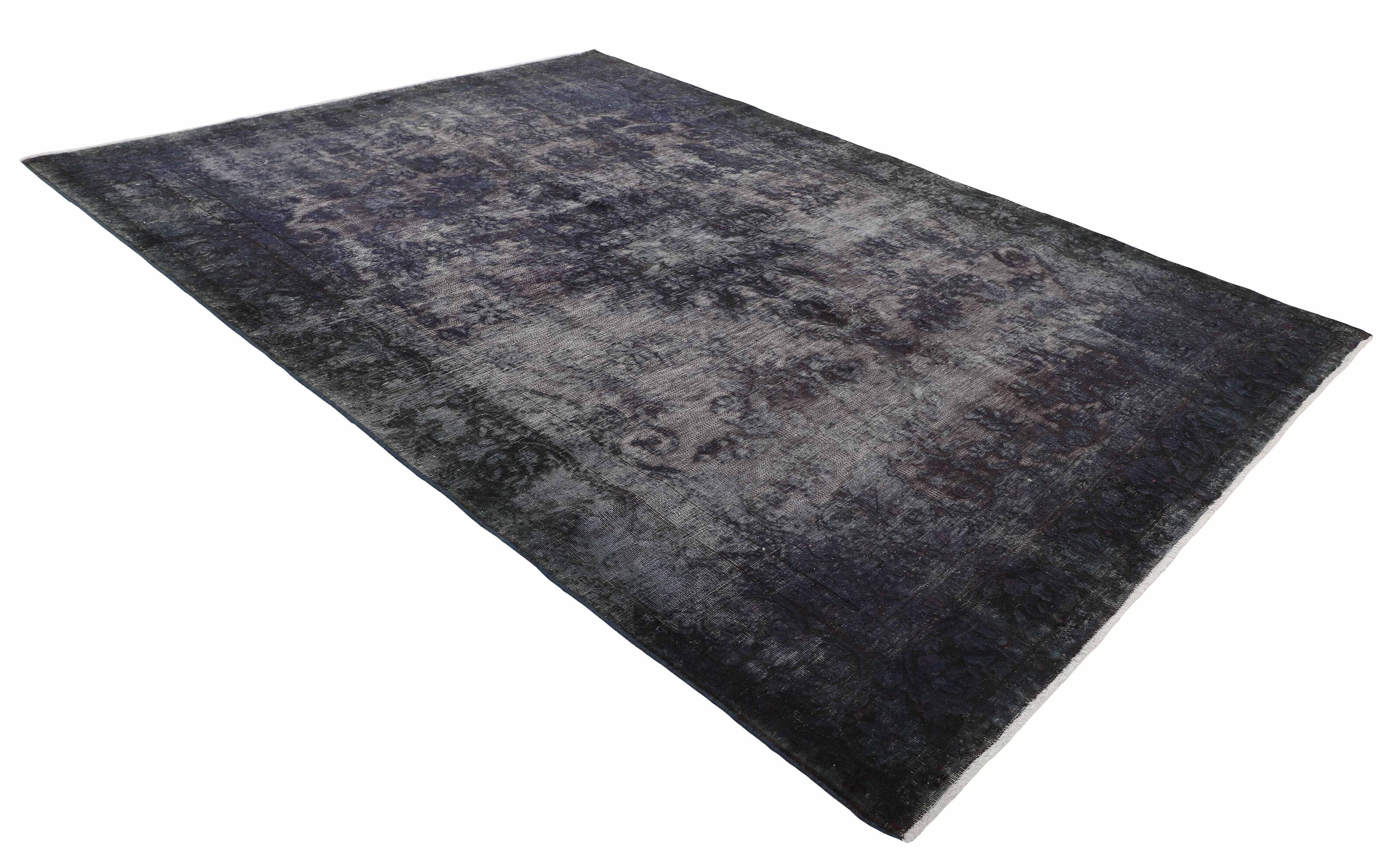 RUGS