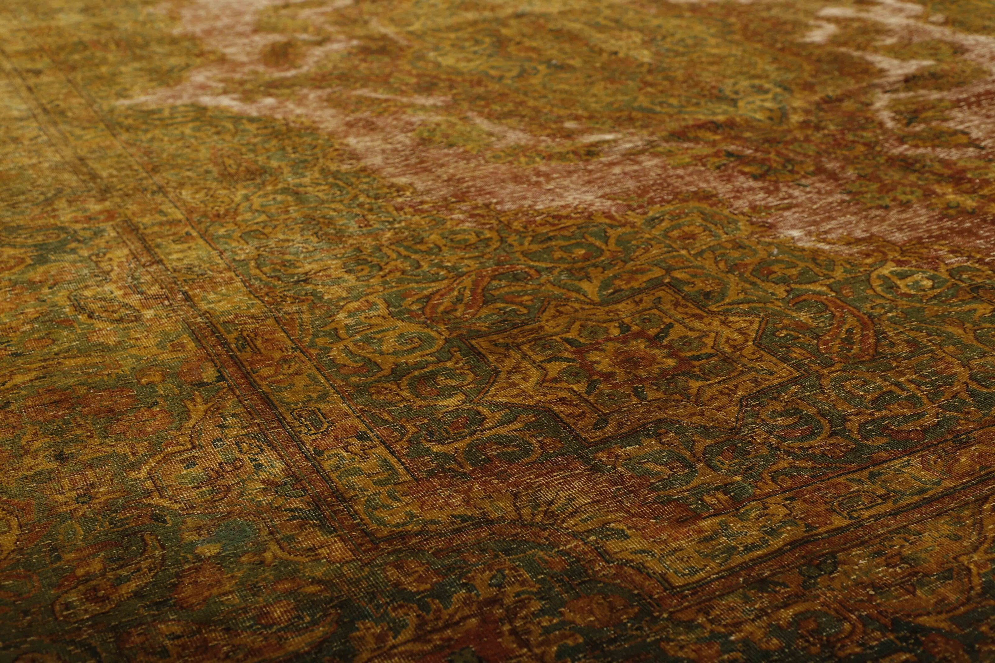 RUGS