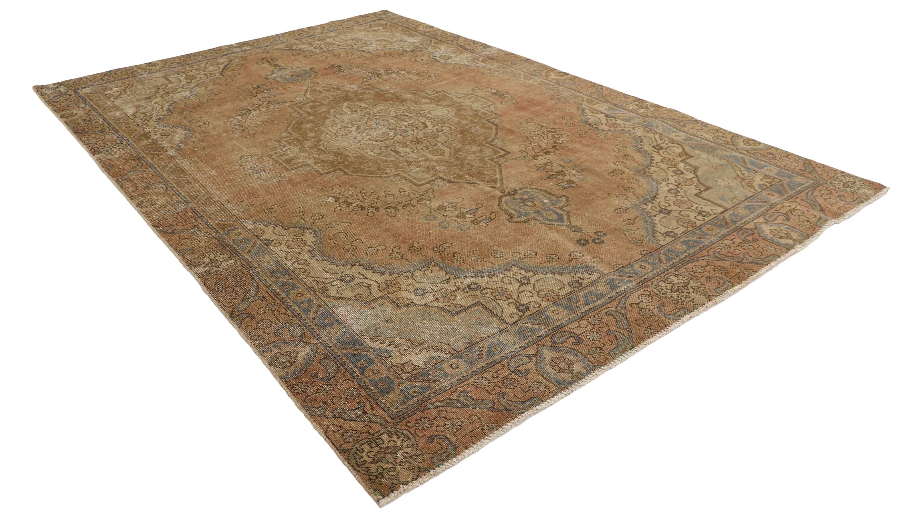 RUGS