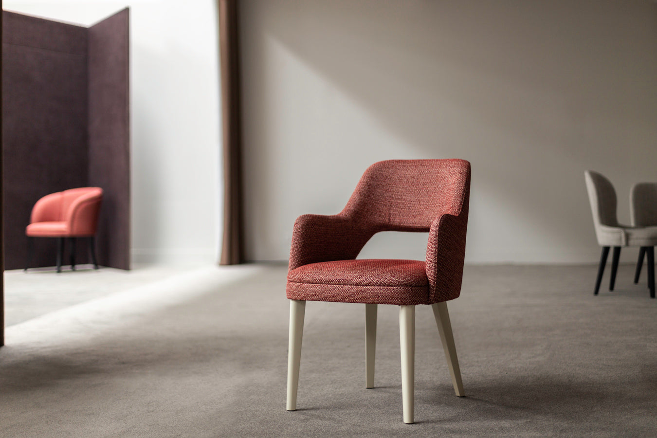 Chairs & Barstools