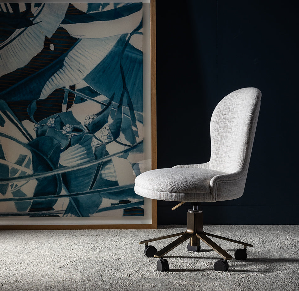 Chairs & Barstools