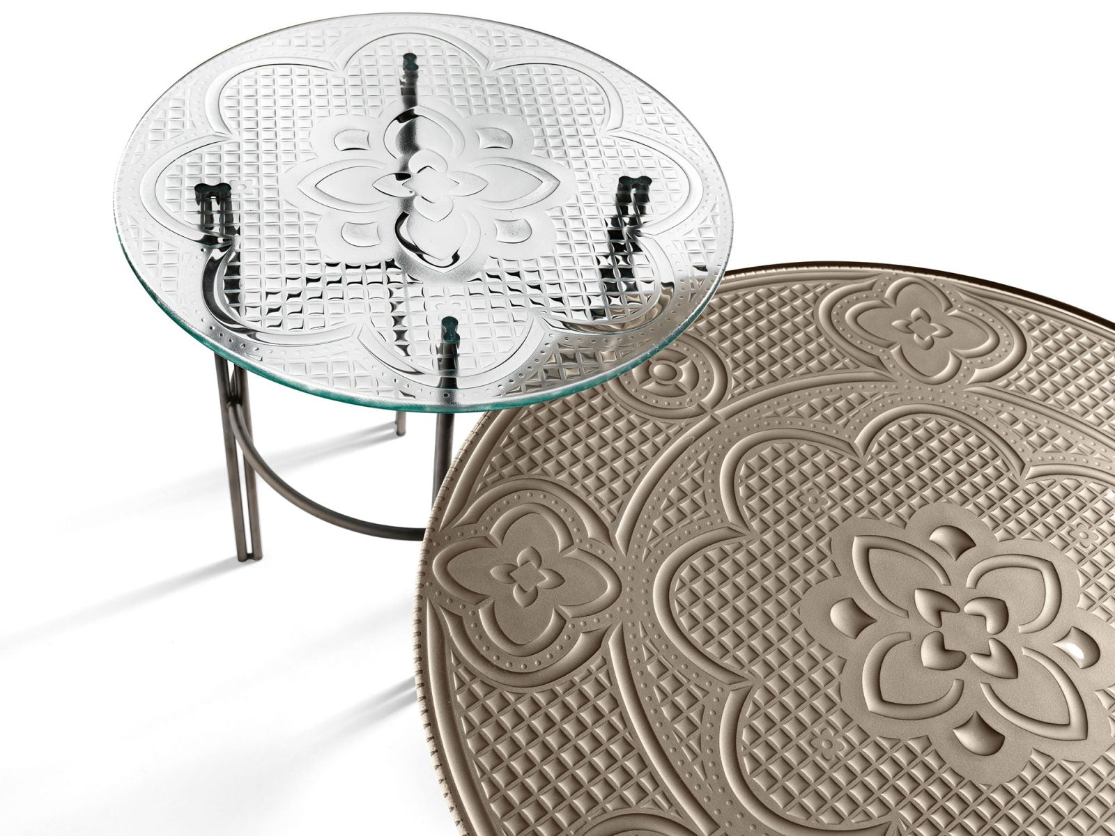 COFFEE AND SIDE TABLES