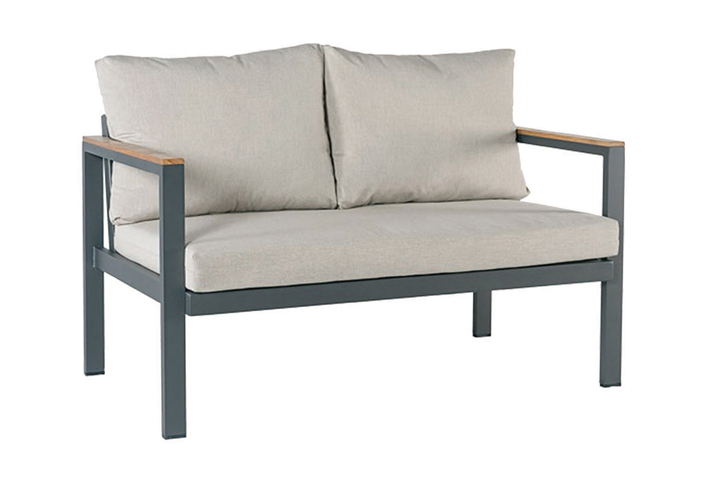 OUTDOOR SOFAS