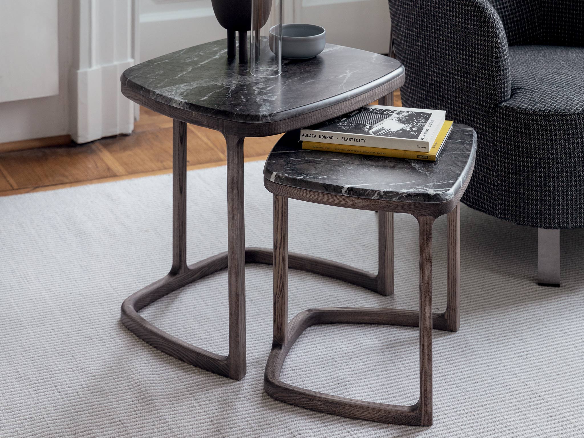 SIDE & COFFEE TABLES
