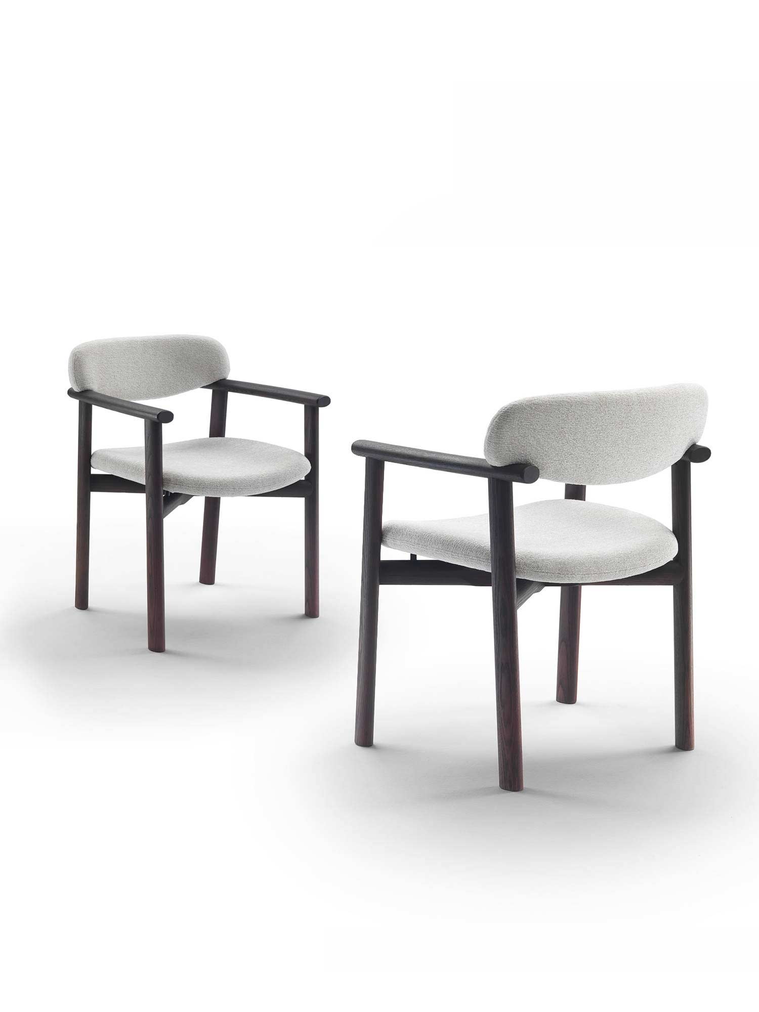 CHAIRS / STOOLS