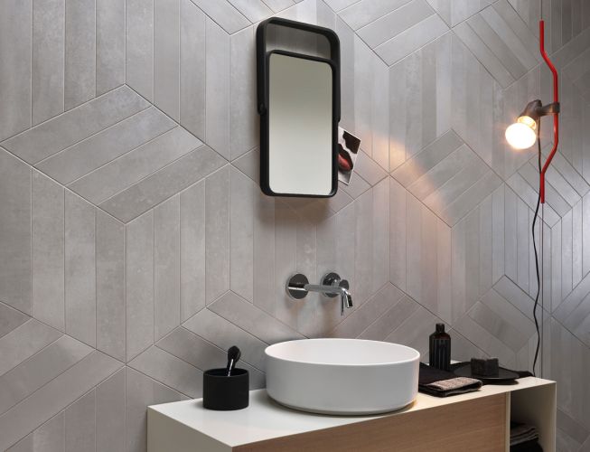 CERAMIC TILES
