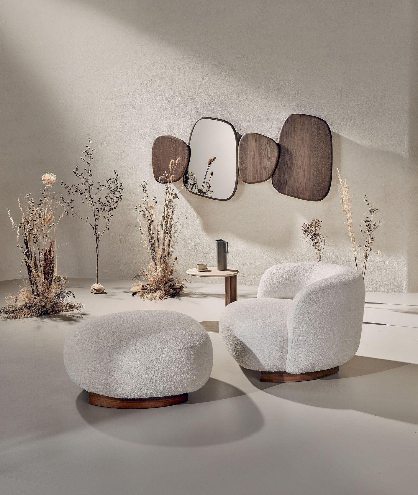 SOFAS AND ARMCHAIRS