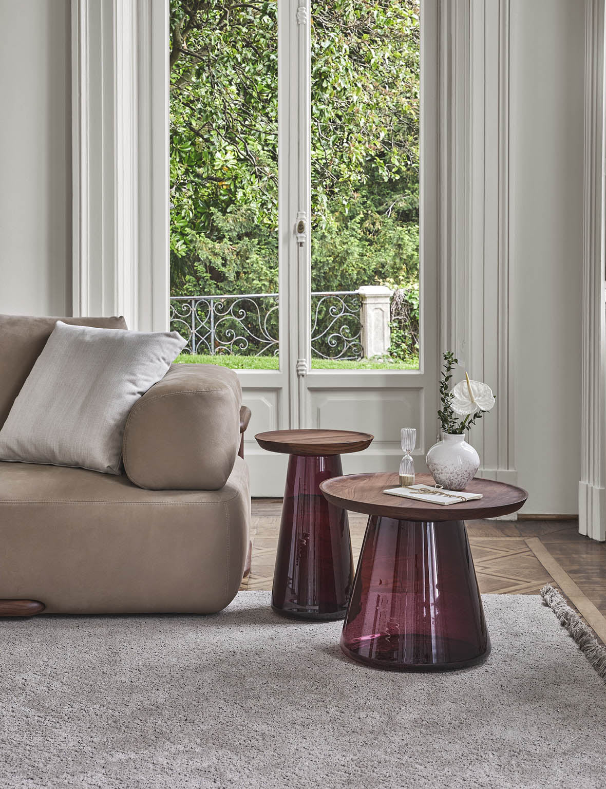 SIDE & COFFEE TABLES