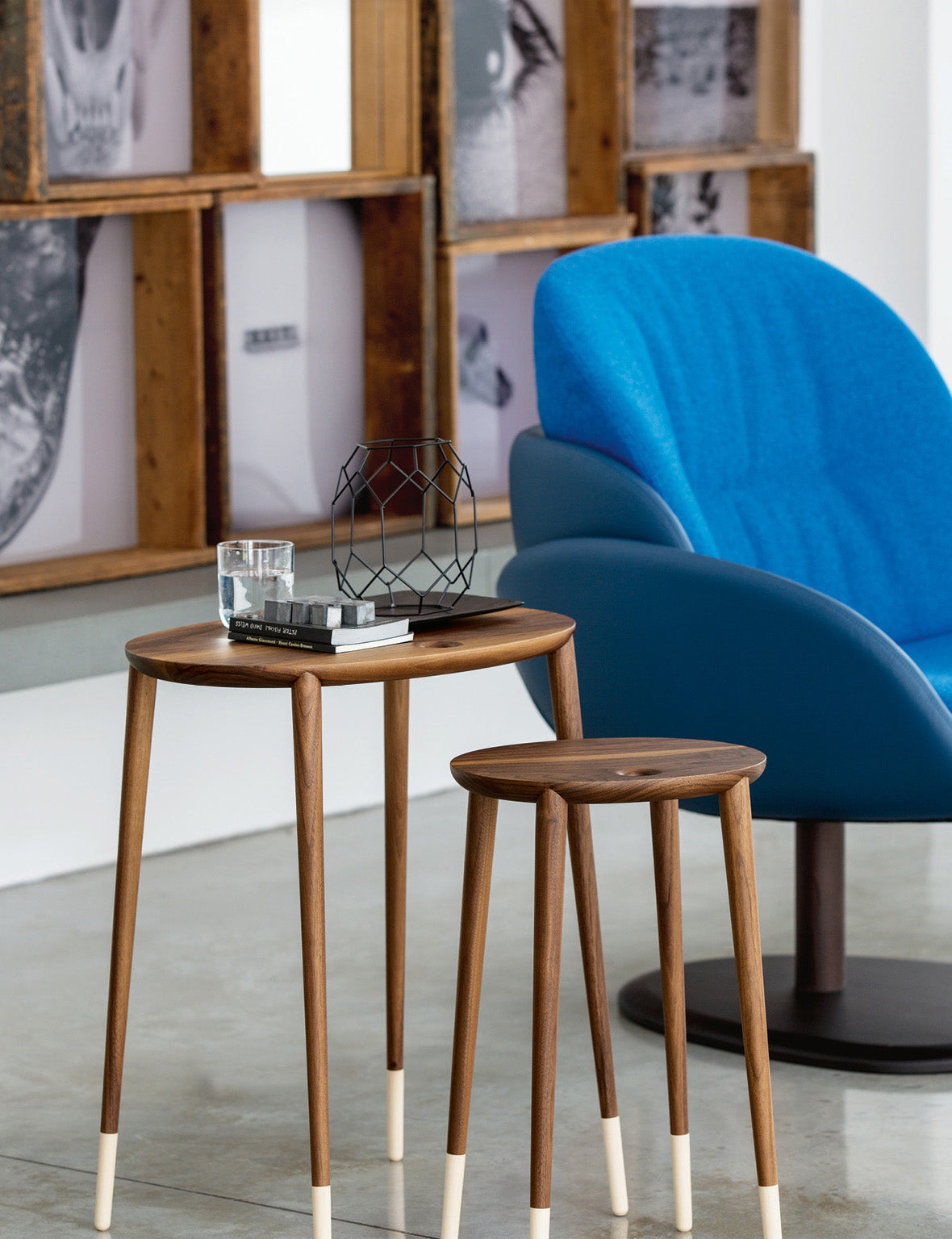 SIDE & COFFEE TABLES