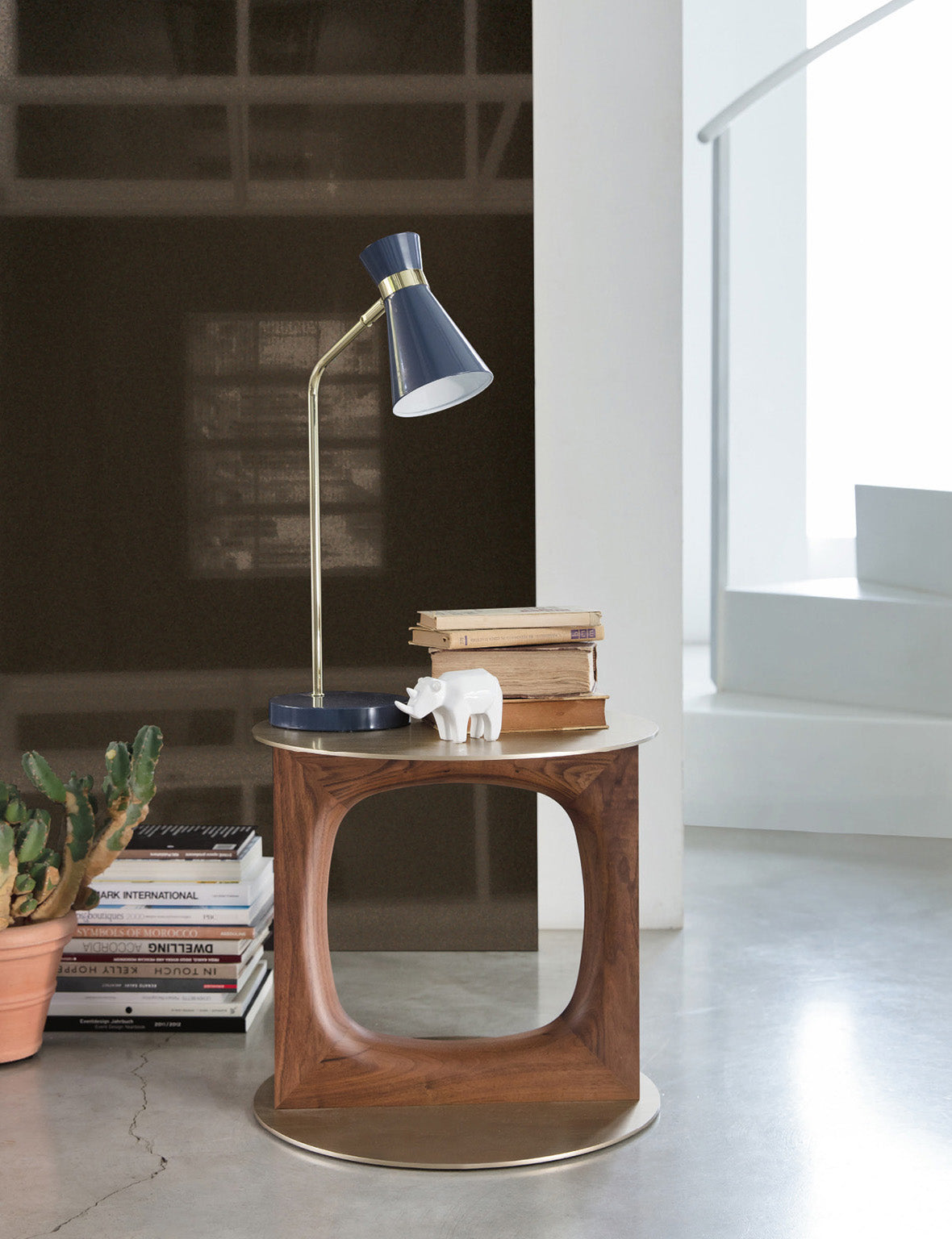 SIDE & COFFEE TABLES