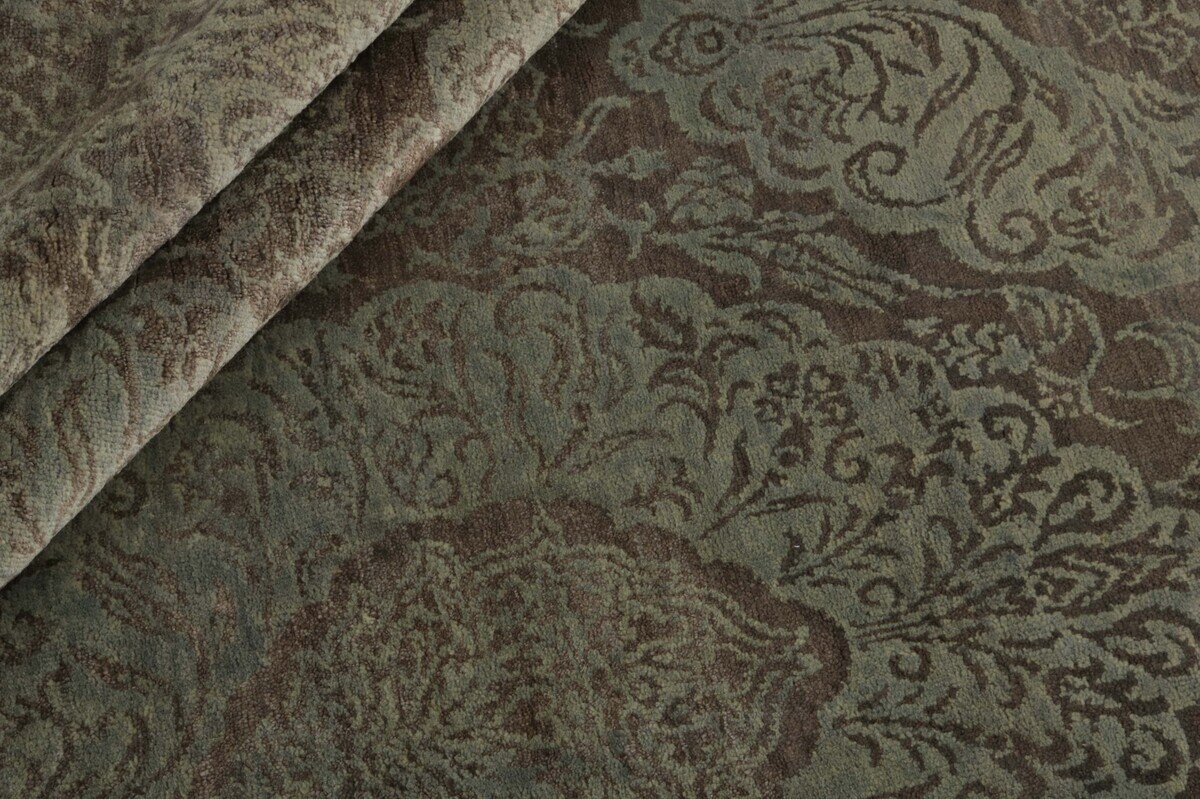 RUGS