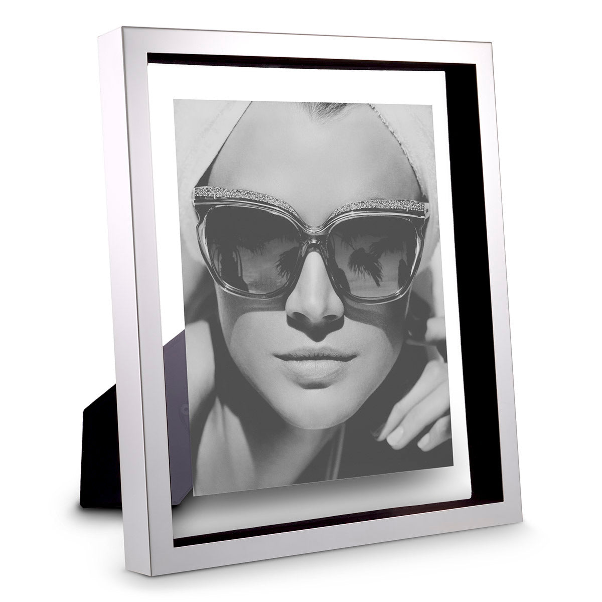 DECORATIVE ITEMS