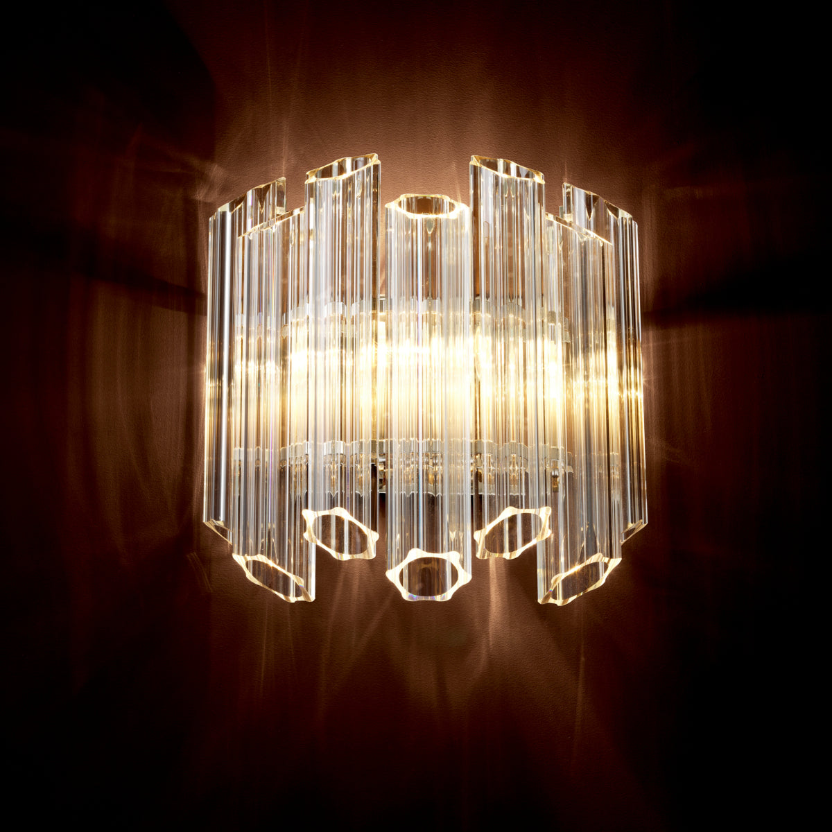 WALL LAMP