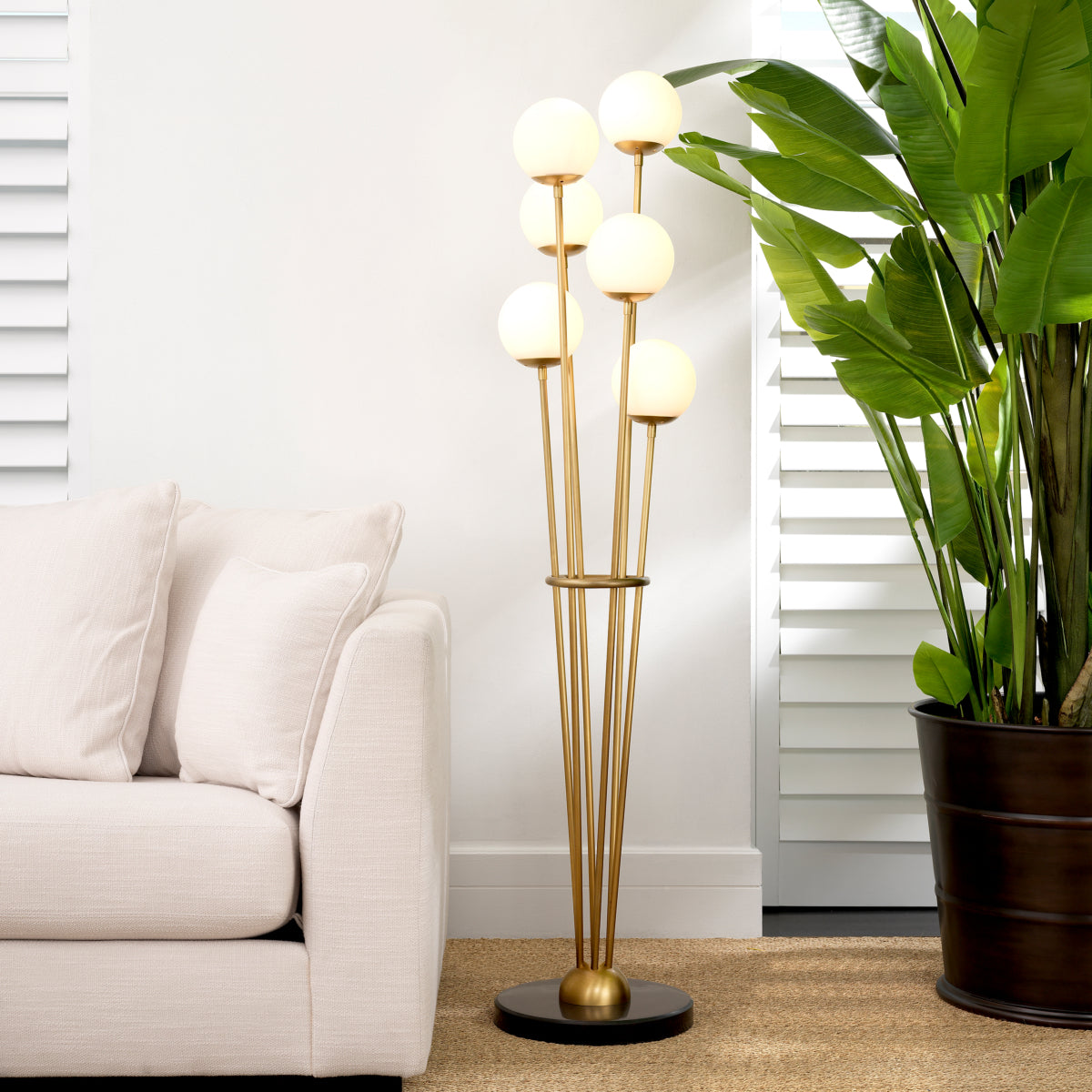 FLOOR LAMP