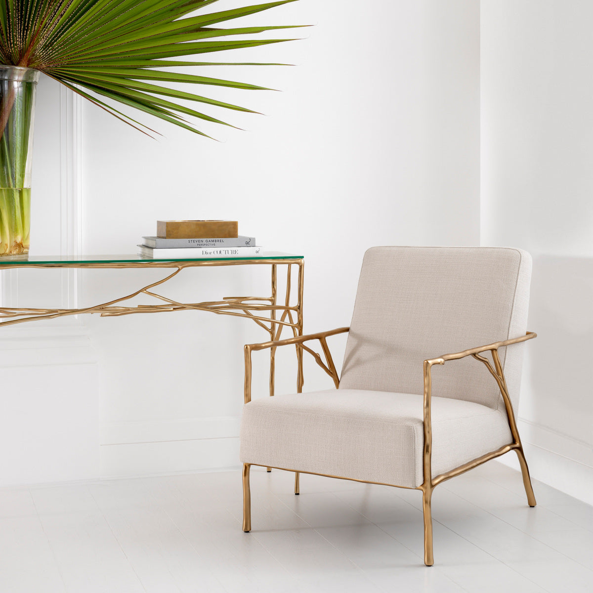 CONSOLE TABLE