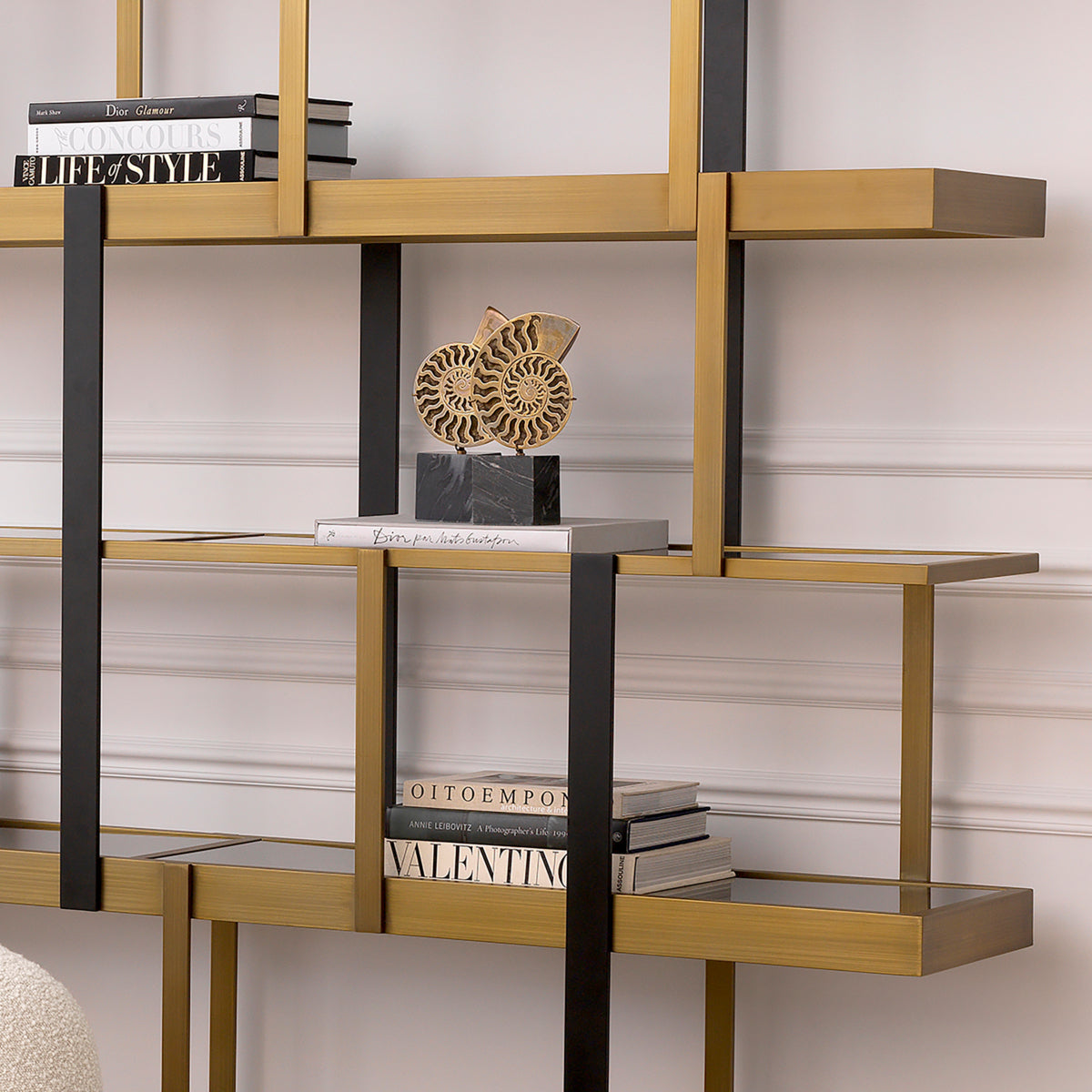 DECORATIVE ITEMS