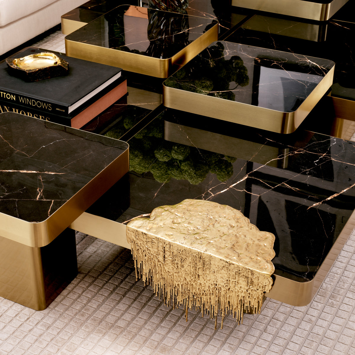 DECORATIVE ITEMS