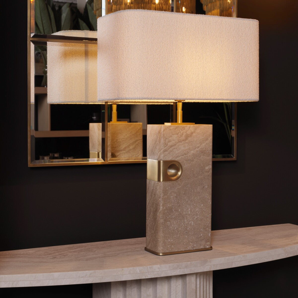 TABLE LAMP