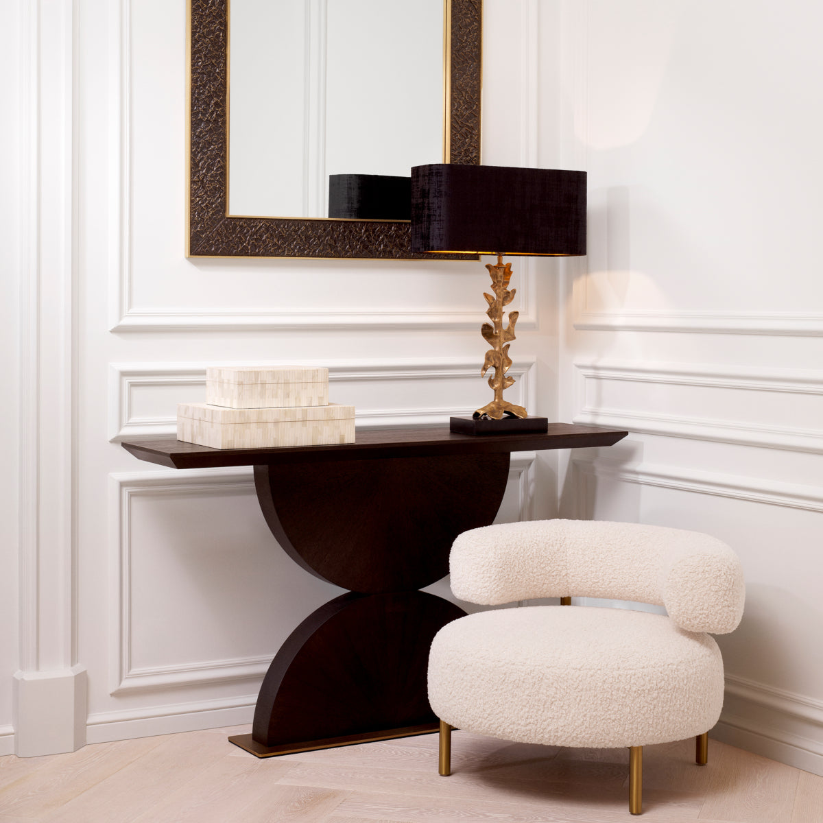 CONSOLE TABLE