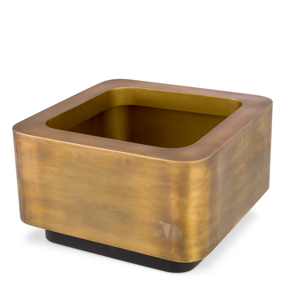 VASES & PLANTERS