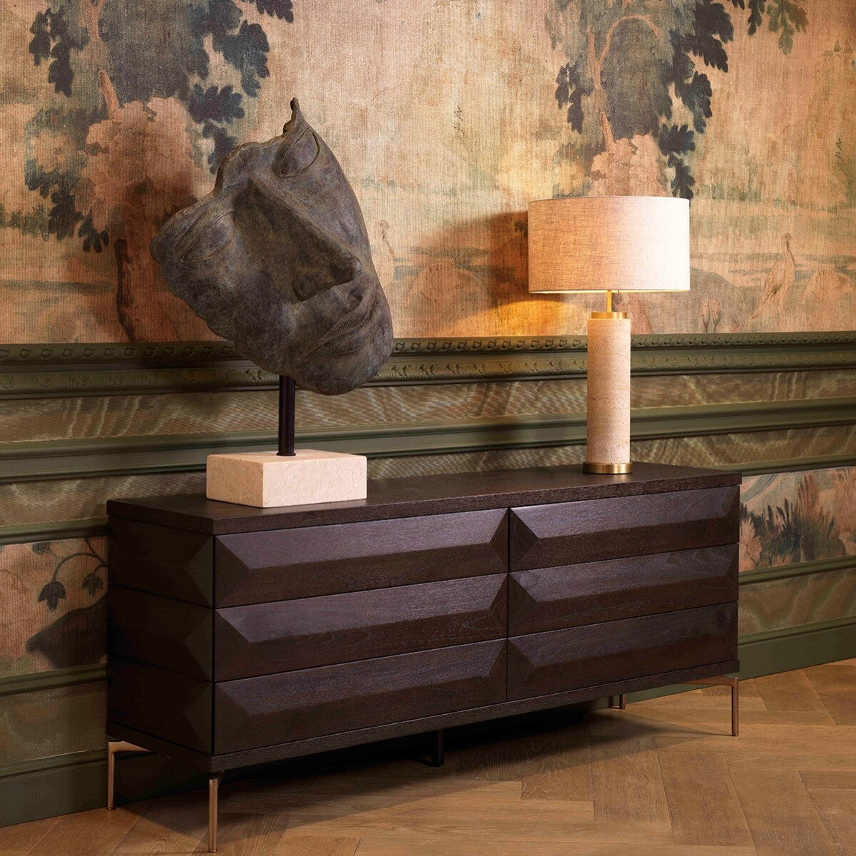 DECORATIVE ITEMS