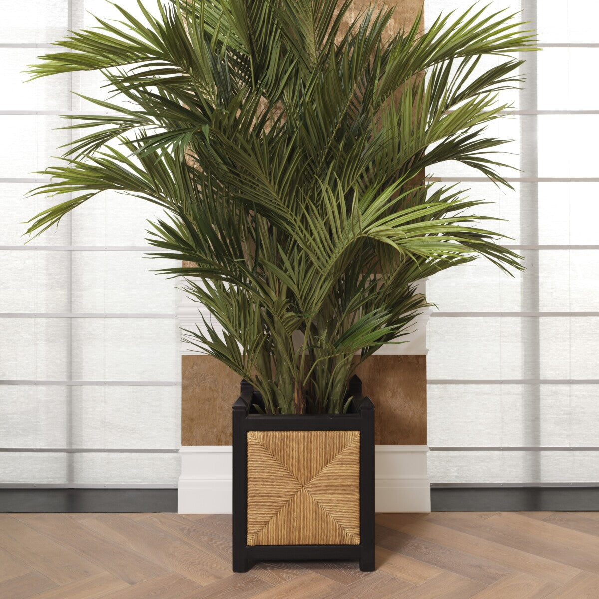 VASES & PLANTERS