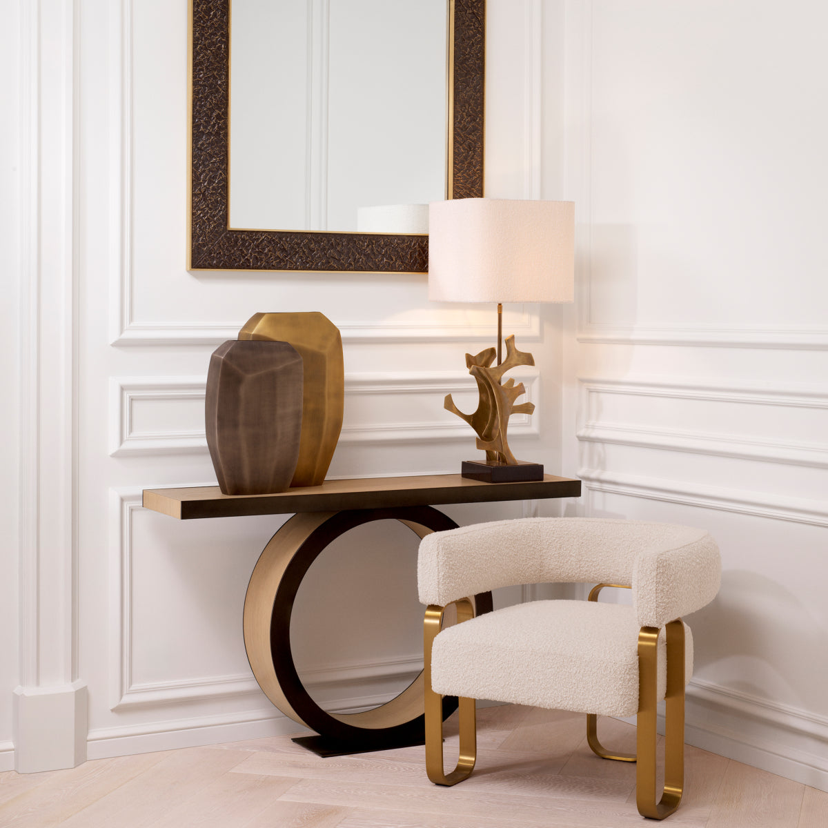 CONSOLE TABLE