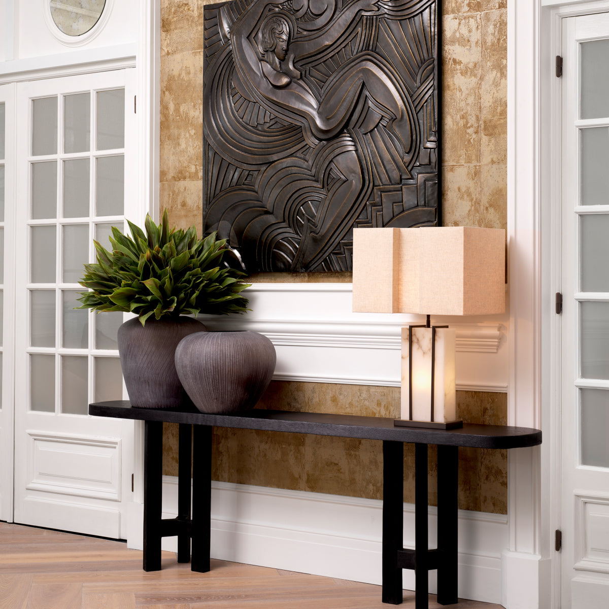 CONSOLE TABLE