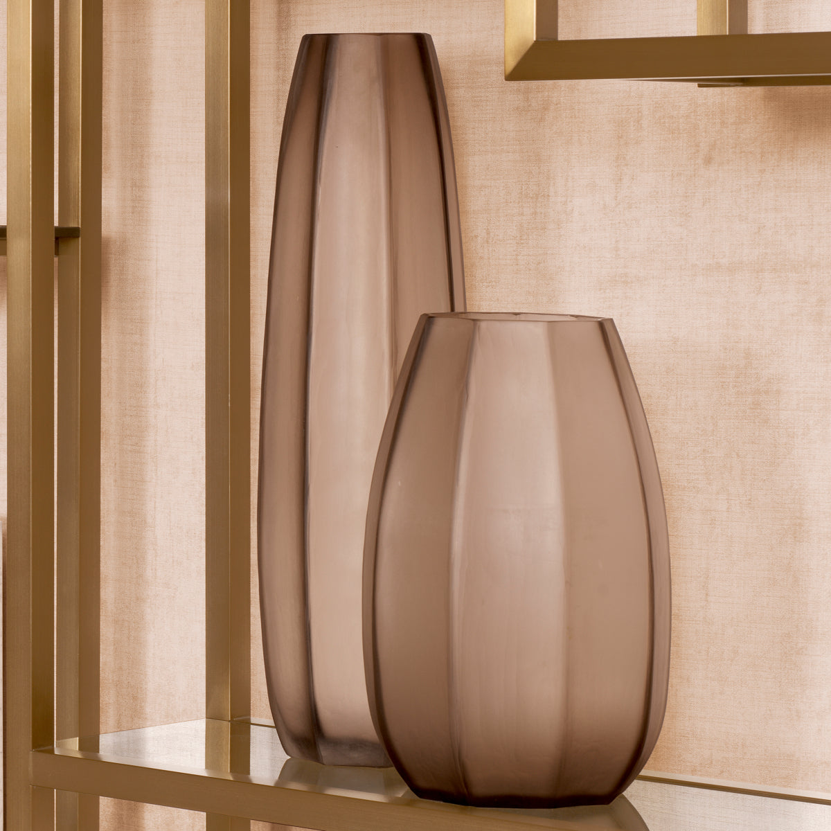 VASES & PLANTERS