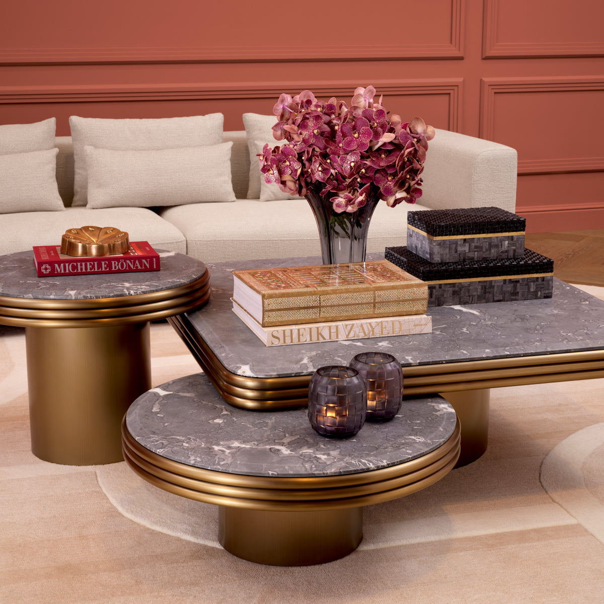 VASES & PLANTERS