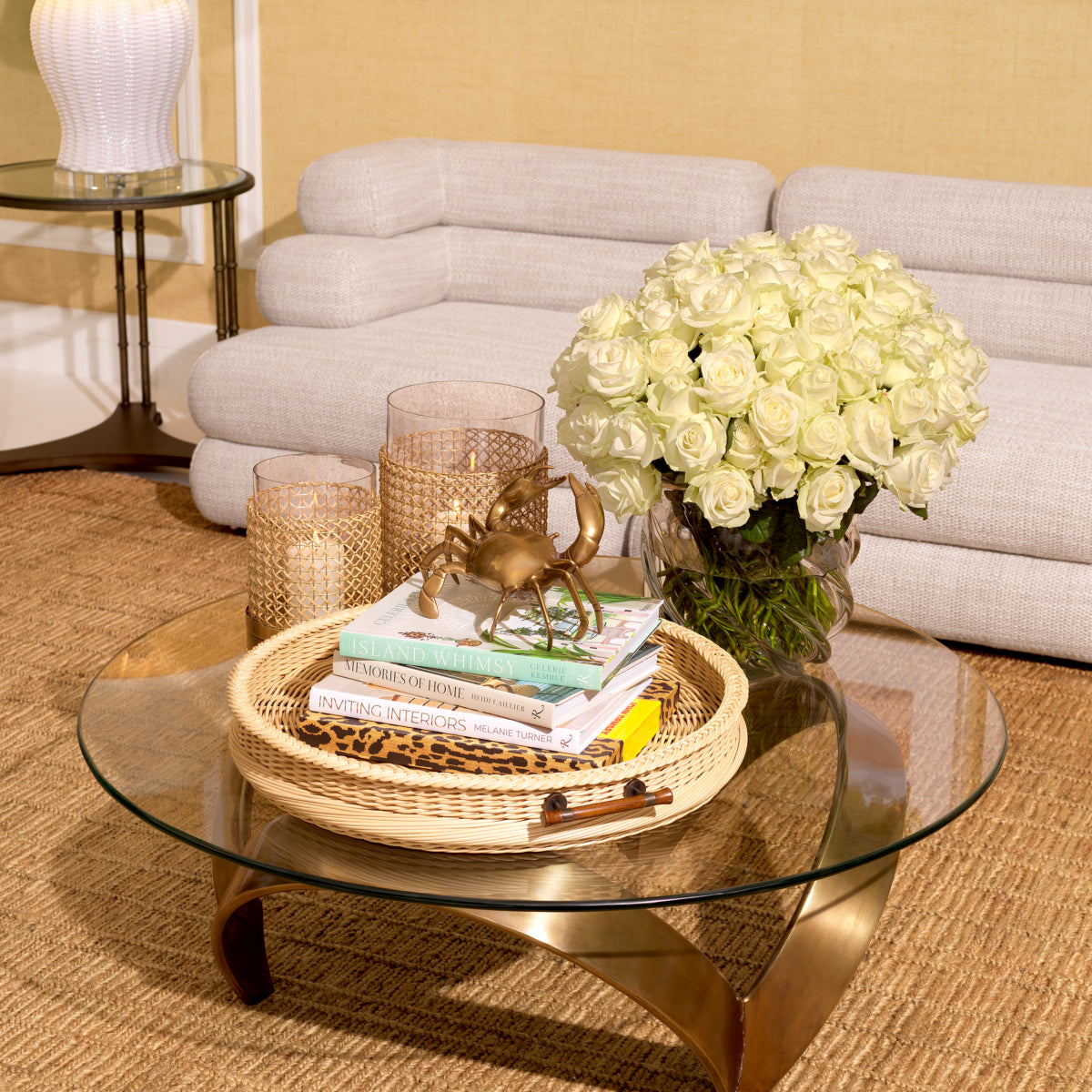 DECORATIVE ITEMS/Vases | Planters