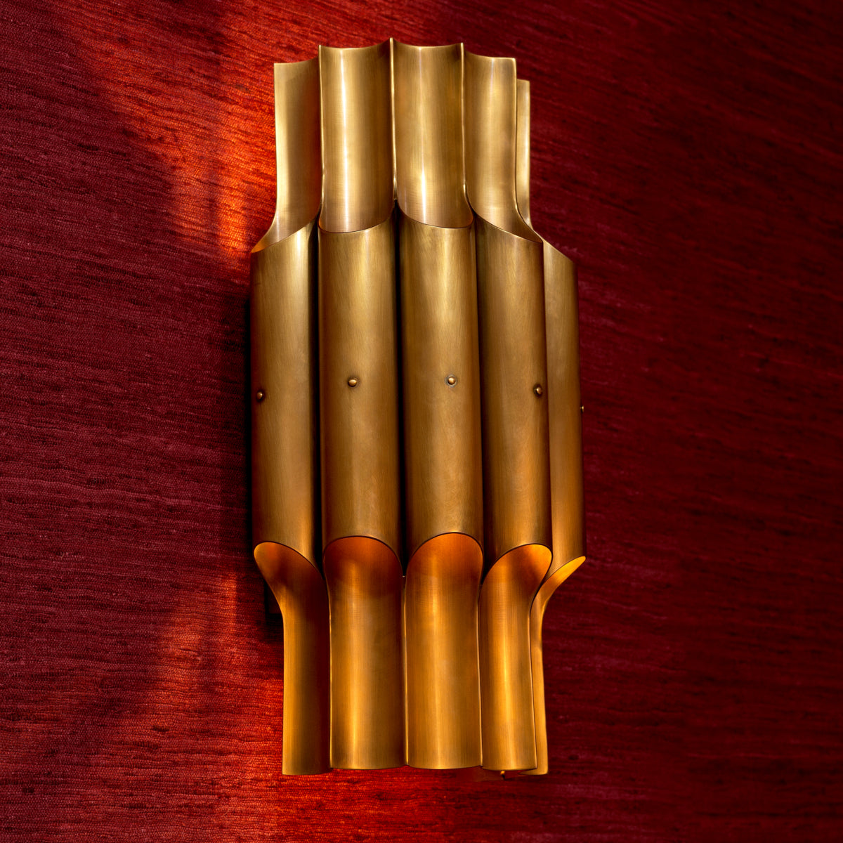 WALL LAMP
