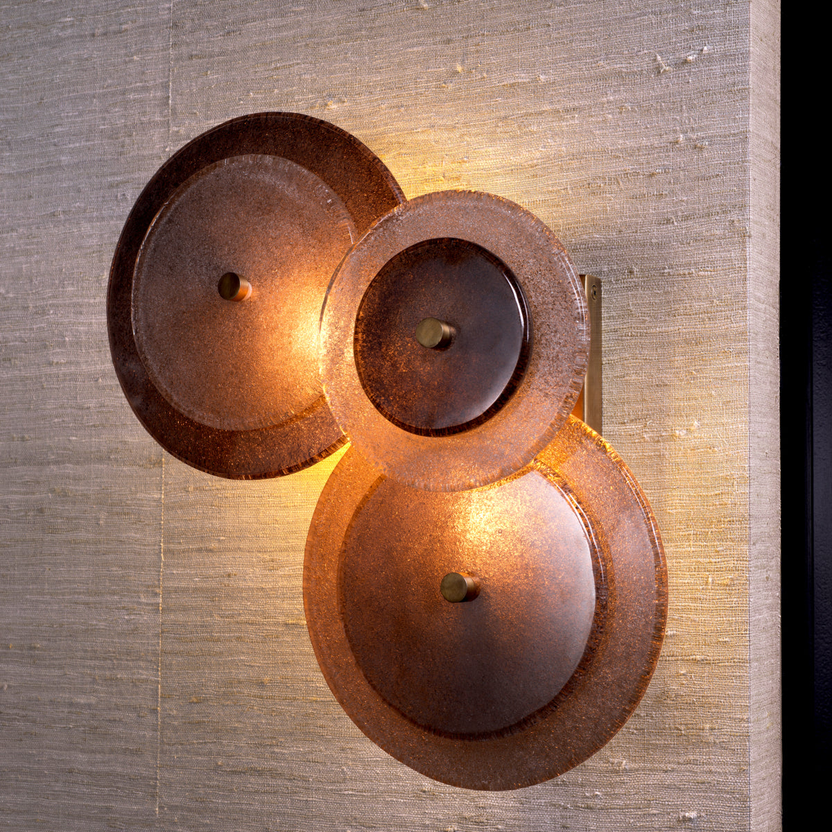 WALL LAMP