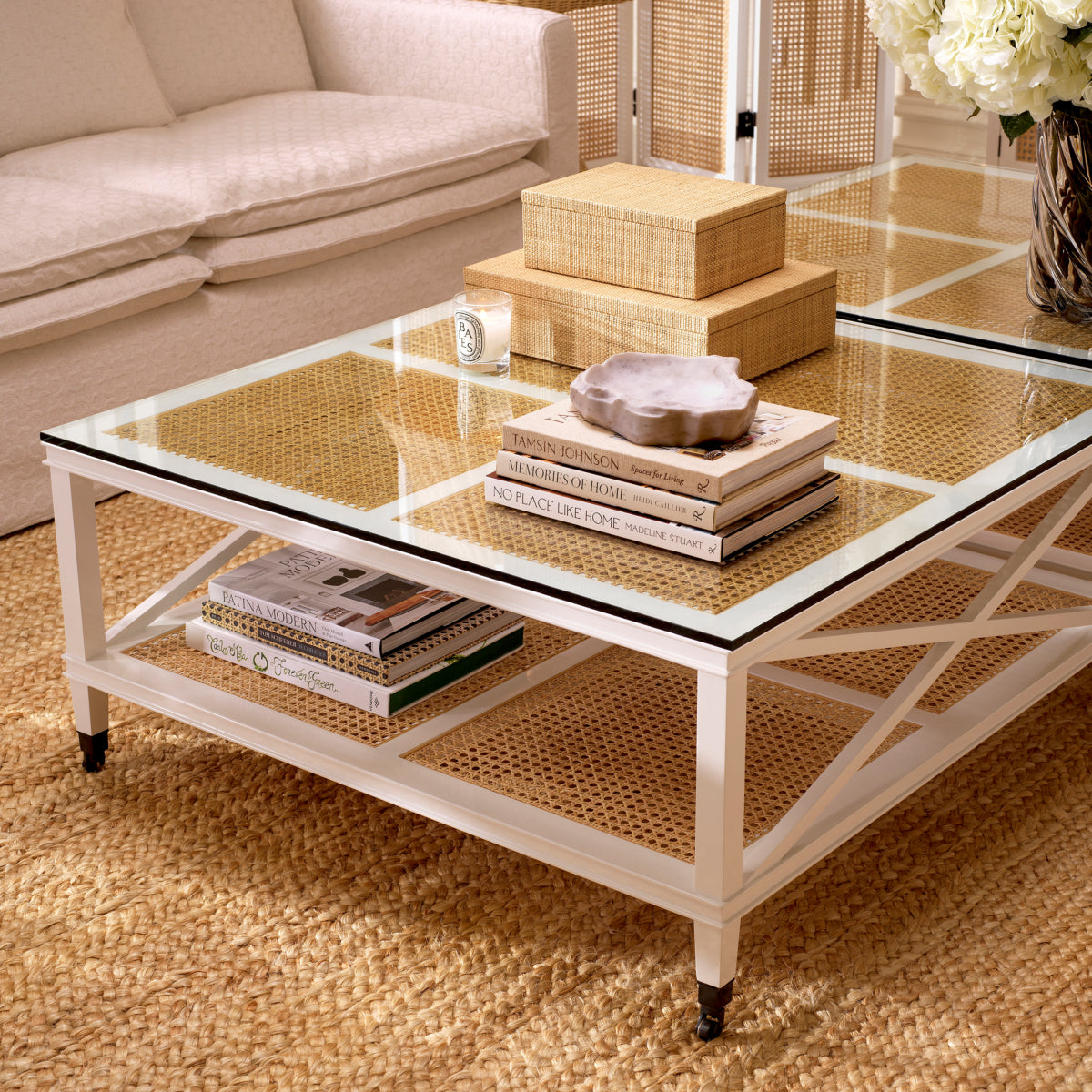 DECORATIVE ITEMS