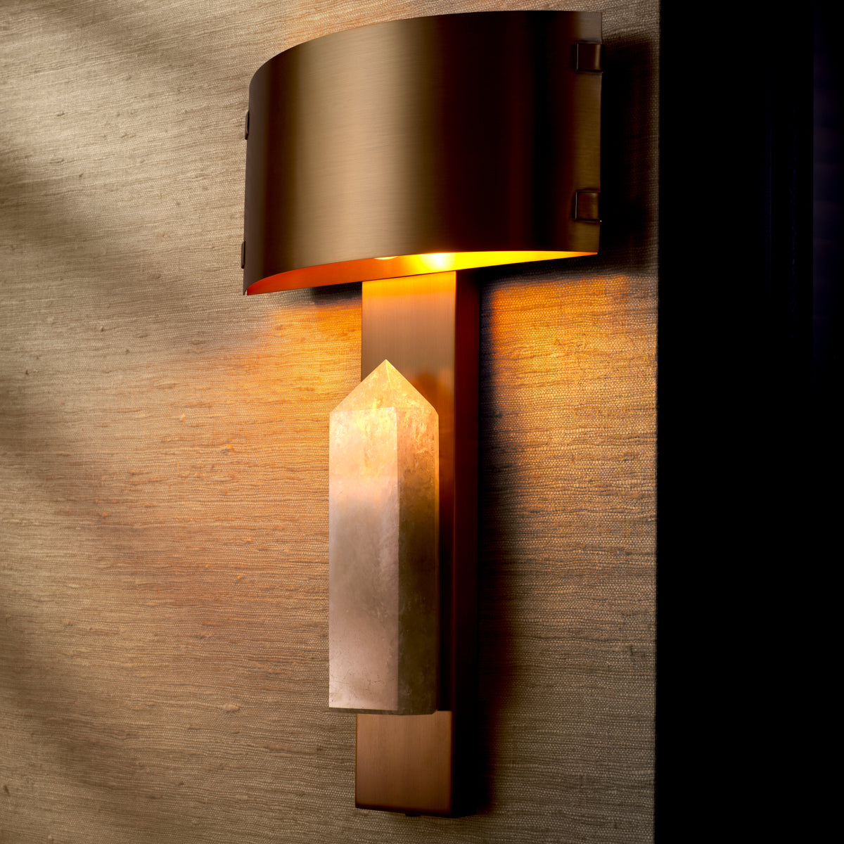 WALL LAMP