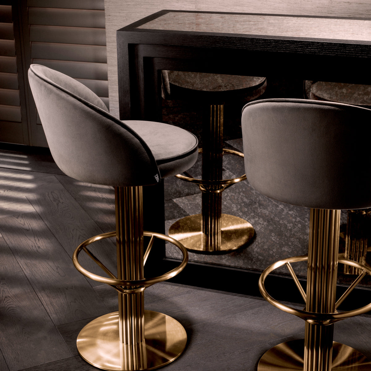 BAR STOOLS