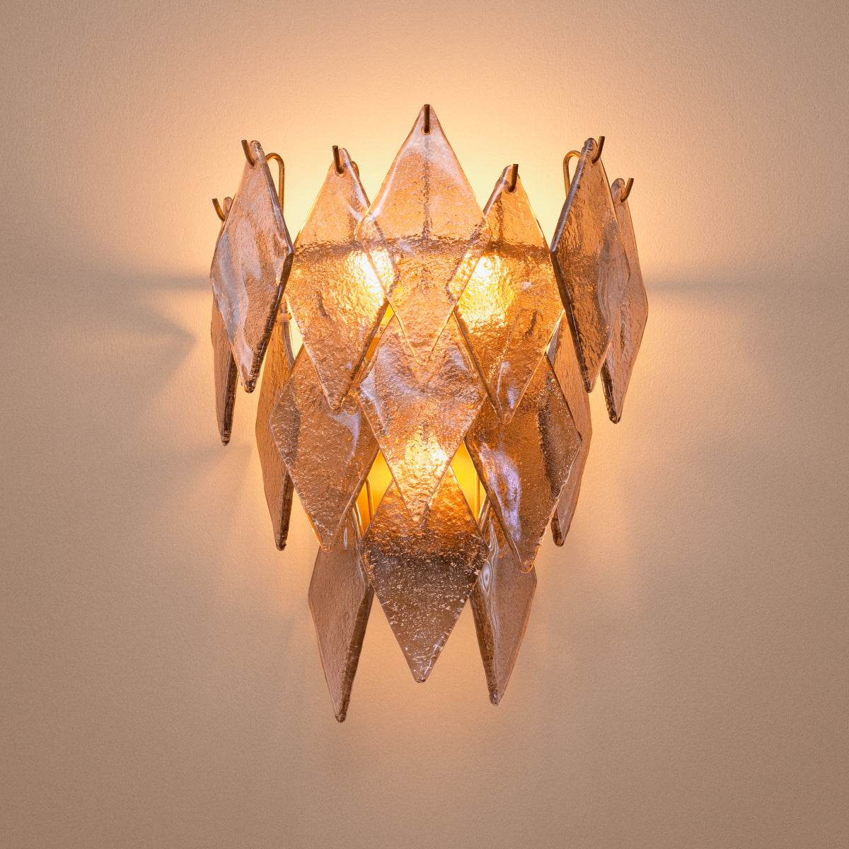 WALL LAMP